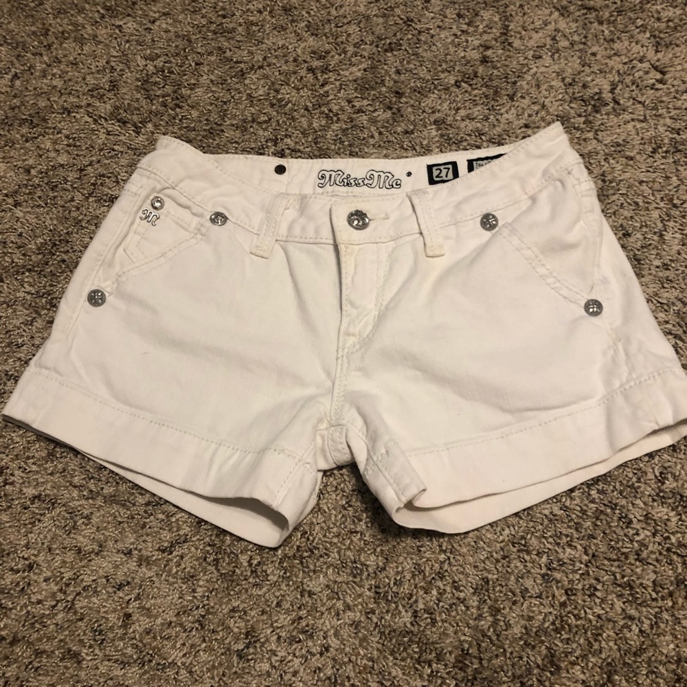 Miss Me white shorts